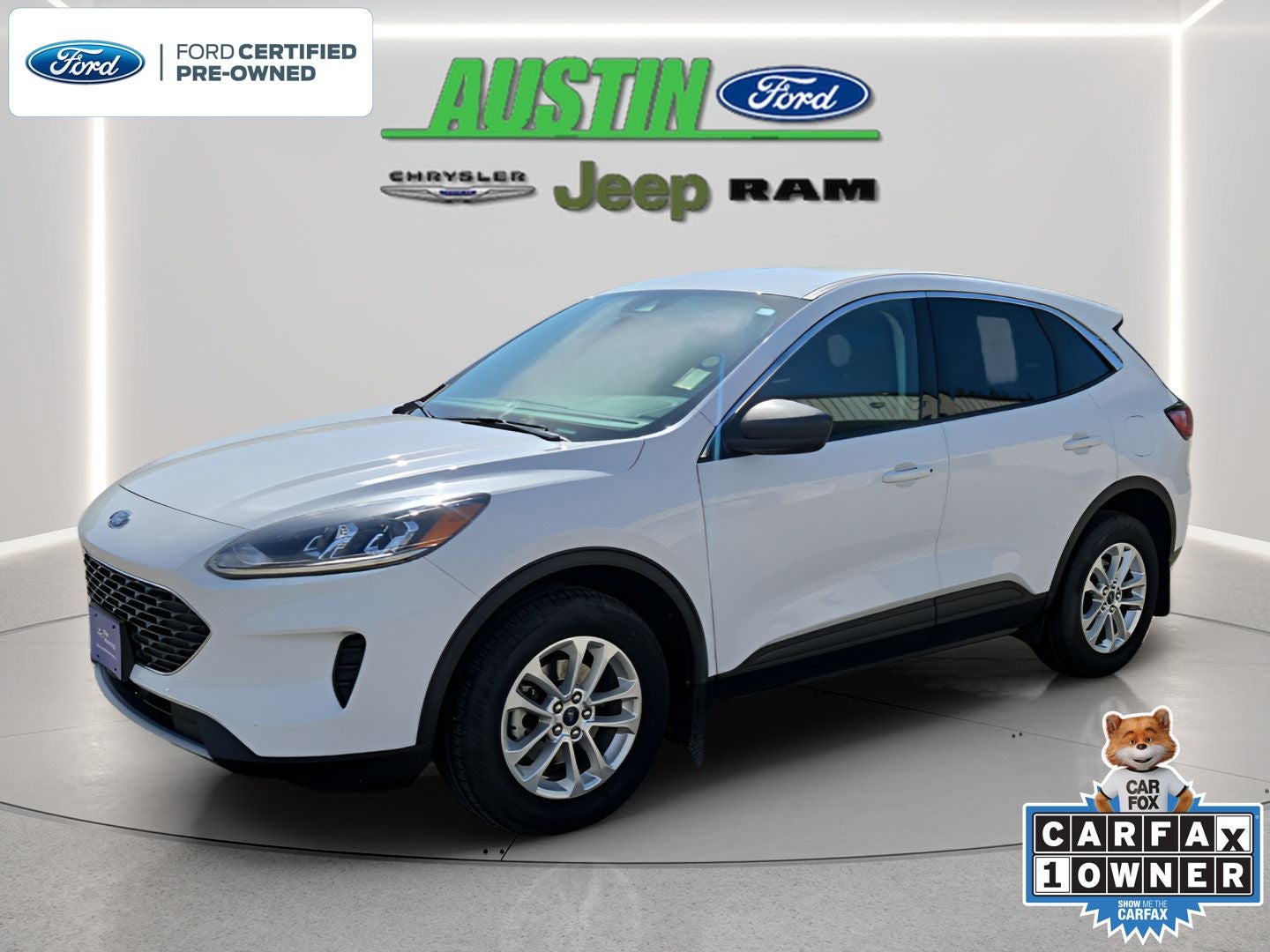 2022 Ford Escape SE in Oxford White — front three-quarter view